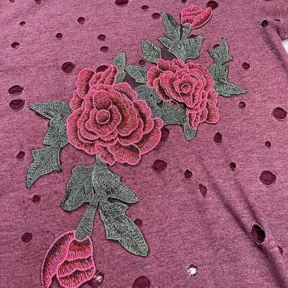 Local Lab Rose 3D Destroyed Shirt - Picture 7 of 9